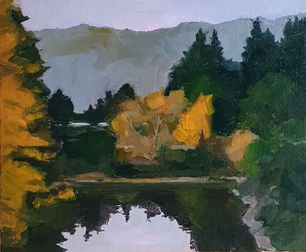 L’anse à l’eau – Tadoussac – arbres d'automne se reflétant dans l'eau à Tadoussac, Québec, huile sur toile de Claire Potié