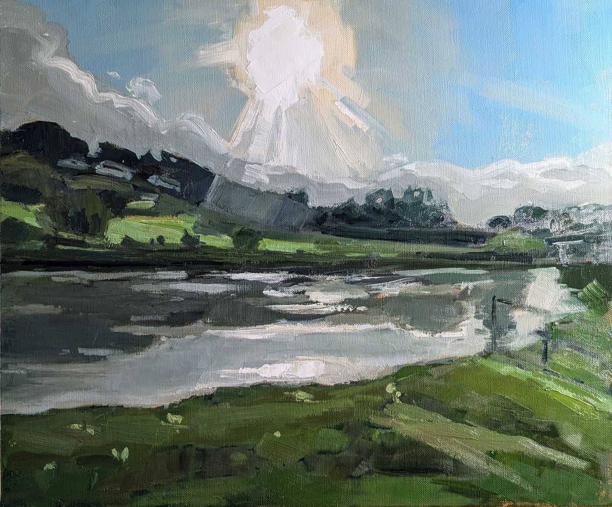 Rivière du Devon – rivière et prairies du Devon sous un soleil voilé, huile sur toile de Claire Potié